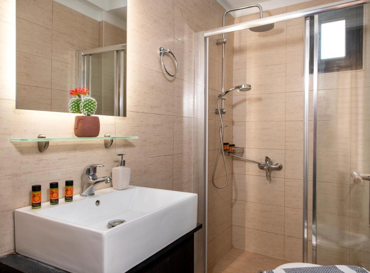 העיירה רתימנו Irina Apartment מראה חיצוני תמונה